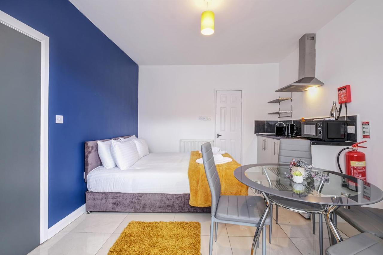 Fernbank Rooms Sudbury Hill, Harrow, Self-Contained Studios With En-Suite Harrow on the Hill Luaran gambar