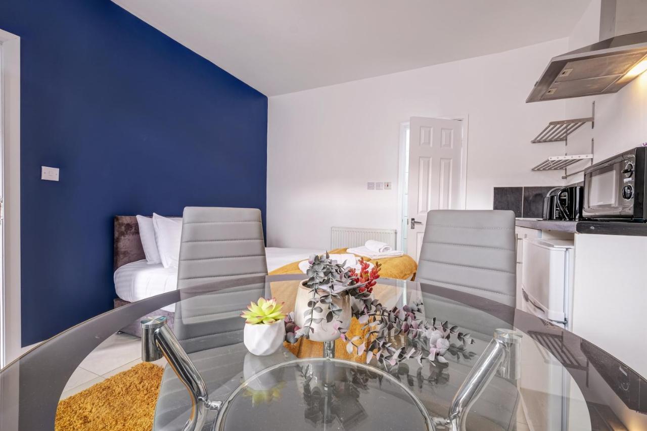 Fernbank Rooms Sudbury Hill, Harrow, Self-Contained Studios With En-Suite Harrow on the Hill Luaran gambar
