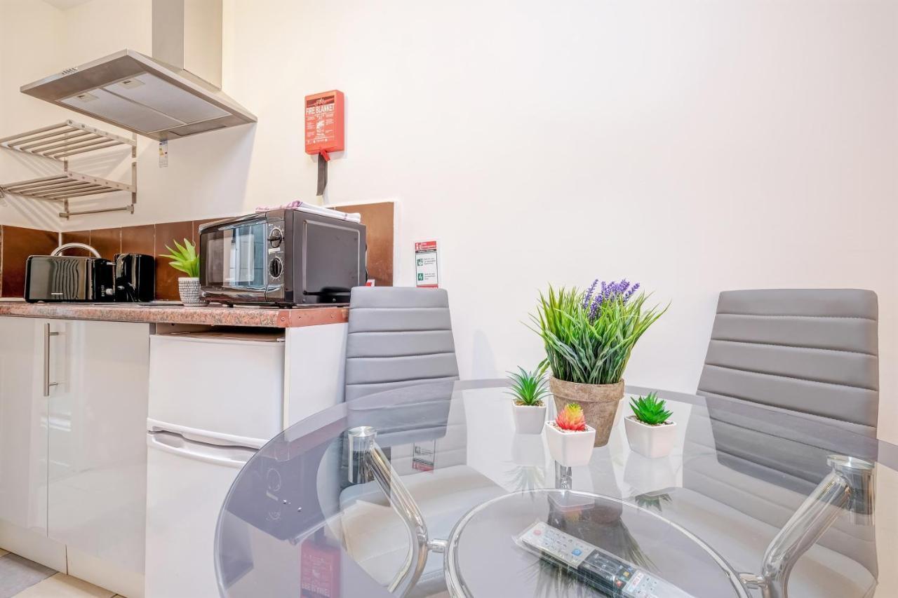 Fernbank Rooms Sudbury Hill, Harrow, Self-Contained Studios With En-Suite Harrow on the Hill Luaran gambar