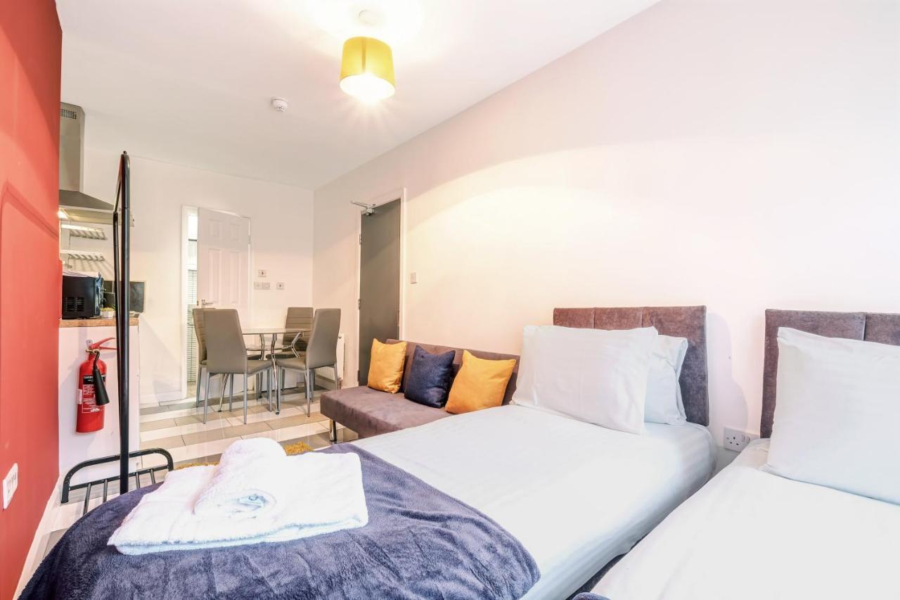Fernbank Rooms Sudbury Hill, Harrow, Self-Contained Studios With En-Suite Harrow on the Hill Luaran gambar