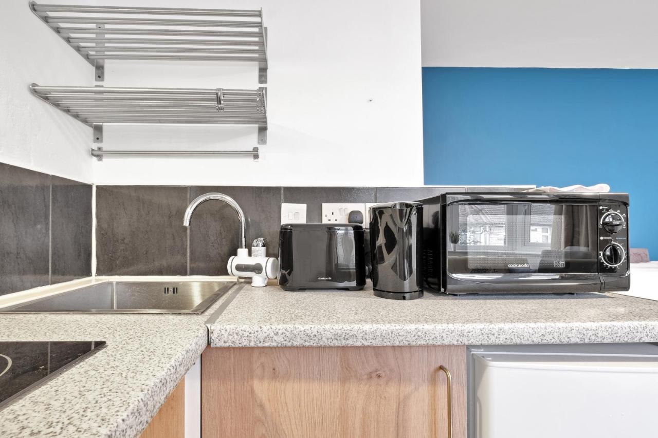 Fernbank Rooms Sudbury Hill, Harrow, Self-Contained Studios With En-Suite Harrow on the Hill Luaran gambar