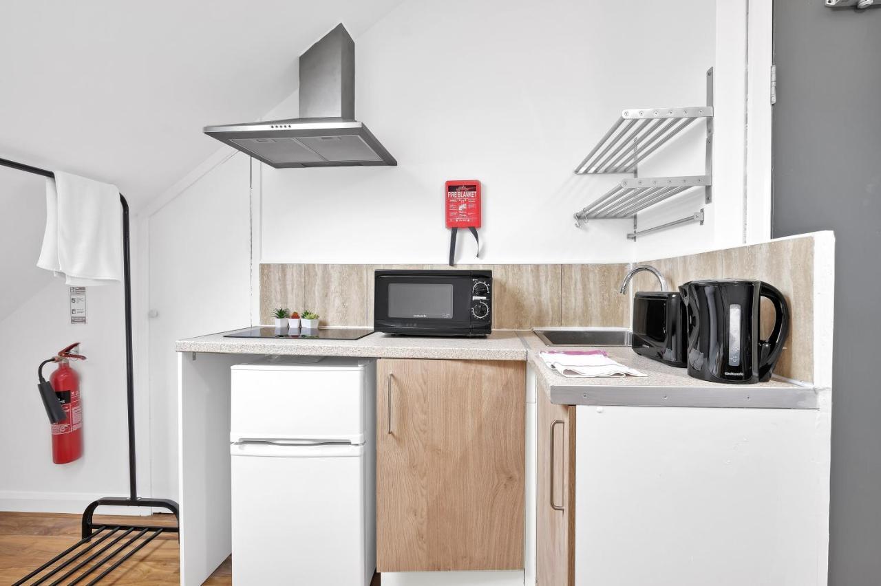 Fernbank Rooms Sudbury Hill, Harrow, Self-Contained Studios With En-Suite Harrow on the Hill Luaran gambar